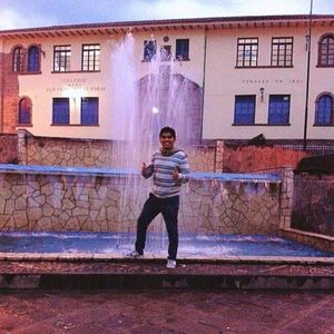 Meet your Posher, Carlitos fernando